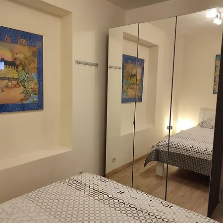 Dans Un Superbe Quartier Residentiel Namur (Namen)