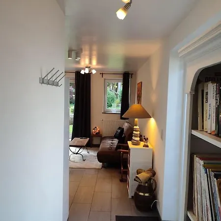 Dans Un Superbe Quartier Residentiel
